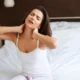 donna non puo dormire con la cervicale