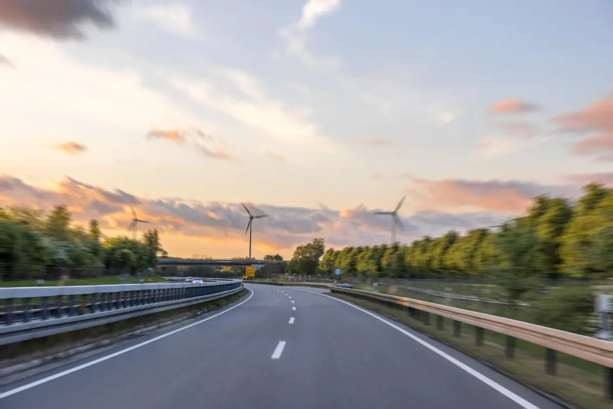 immagina dell'autostrada A1 giornata di sole