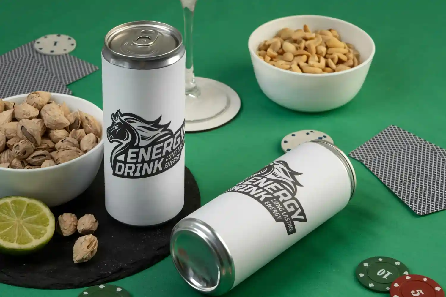 due latte di drink energetico