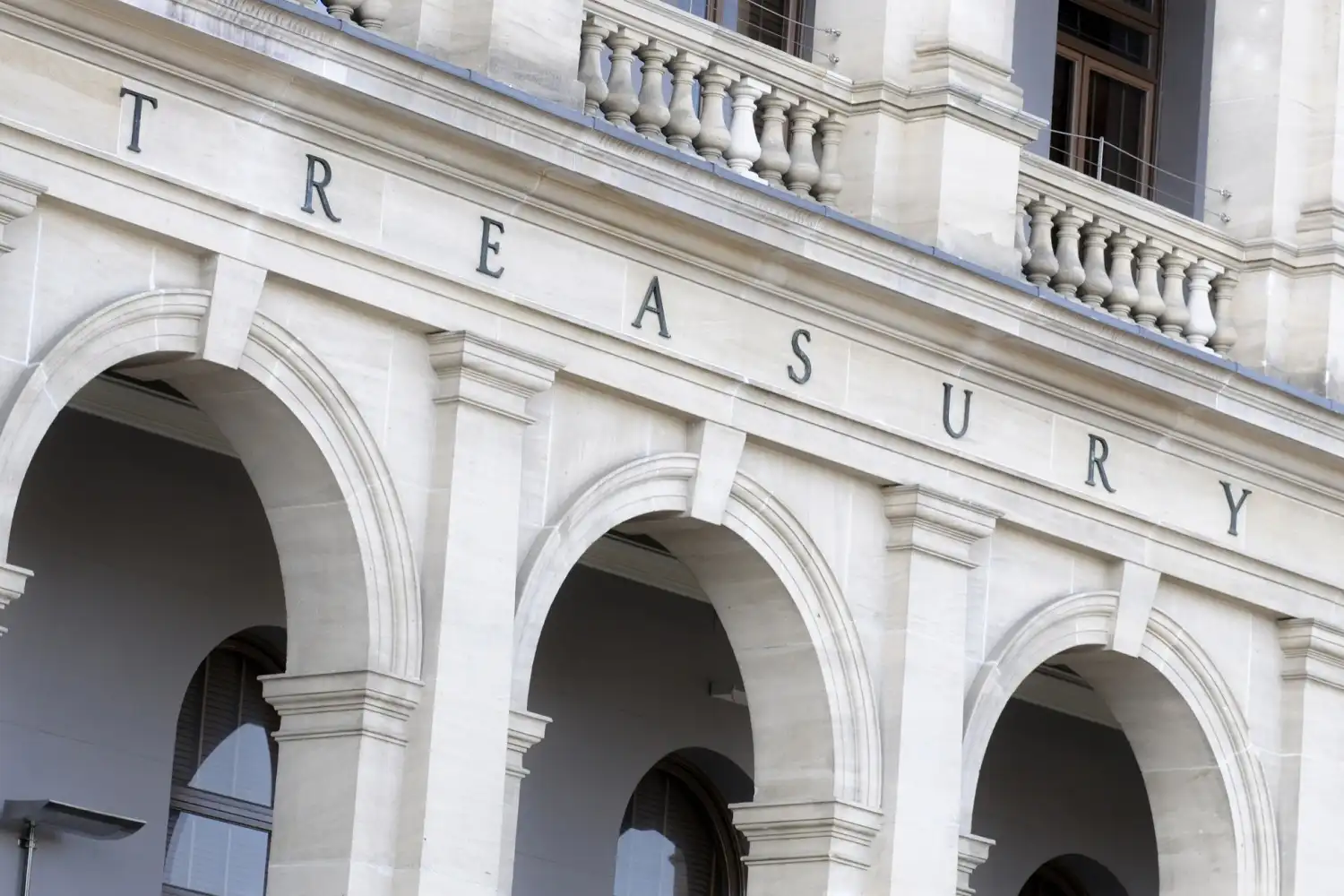 facciata del palazzo del tesoro USA