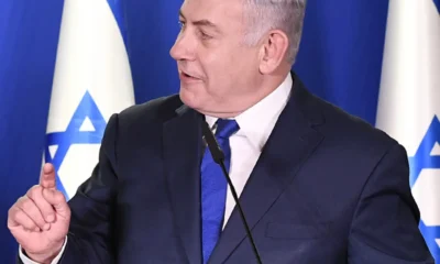 una foto di Benjamín Netanyahu di profilo