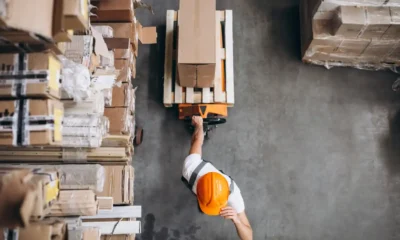 Amazon taglia 14.000 posti