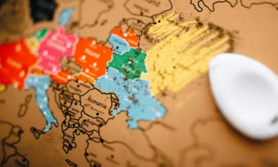 Mapa del mundo para ilustrar quante stati ci sono nel mondo en un artículo sobre cuántos estados hay realmente en el mundo
