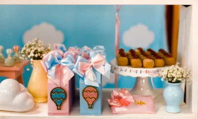Imagen de baby shower gifts para ilustrar un artículo sobre cosa regalare a un baby shower
