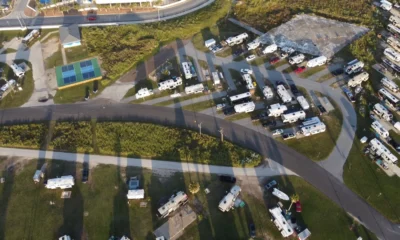 Imagen de una camper parking area relacionada con dove trovare aree di sosta gratuite per camper