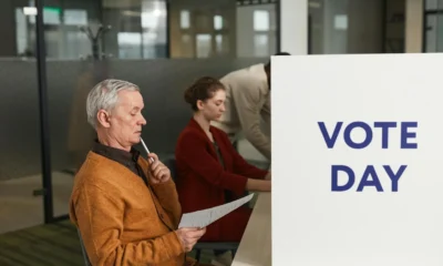 Imagen de un election polling station para ilustrar el tema chi può fare il rappresentante di lista en un artículo sobre requisitos y funciones al seggio