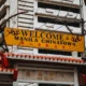 Foto de una calle de Manila para ilustrar che lingua si parla nelle filippine en un contexto urbano y cotidiano.