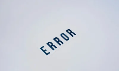 Pantalla con printer error message para ilustrar perche la stampante non stampa dal computer en un contexto de fallo de impresión desde el ordenador.