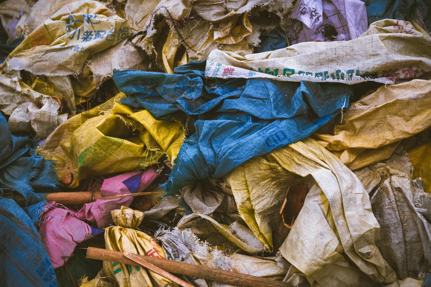 Imagen para a chi vendere la lana dei materassi sobre reciclaje de textiles y separación de materiales usados.