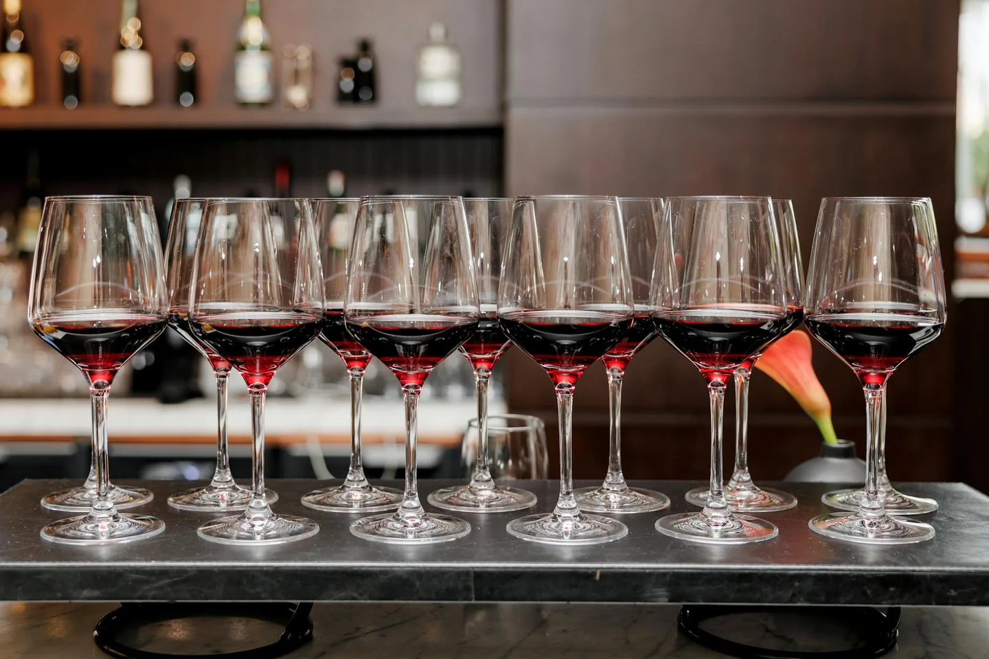 Foto de un red wine glass para ilustrar el tema quante calorie ha un bicchiere di vino rosso
