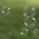 Burbujas de jabón para ilustrar un artículo sobre come fare le bolle di sapone