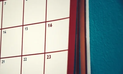 Calendario de pared en primer plano para ilustrar quante domeniche ci sono in un anno
