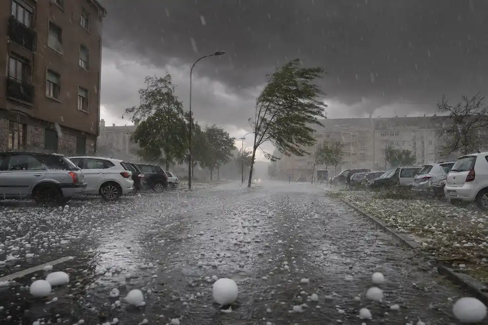 Grandine in Italia dopo il caldo